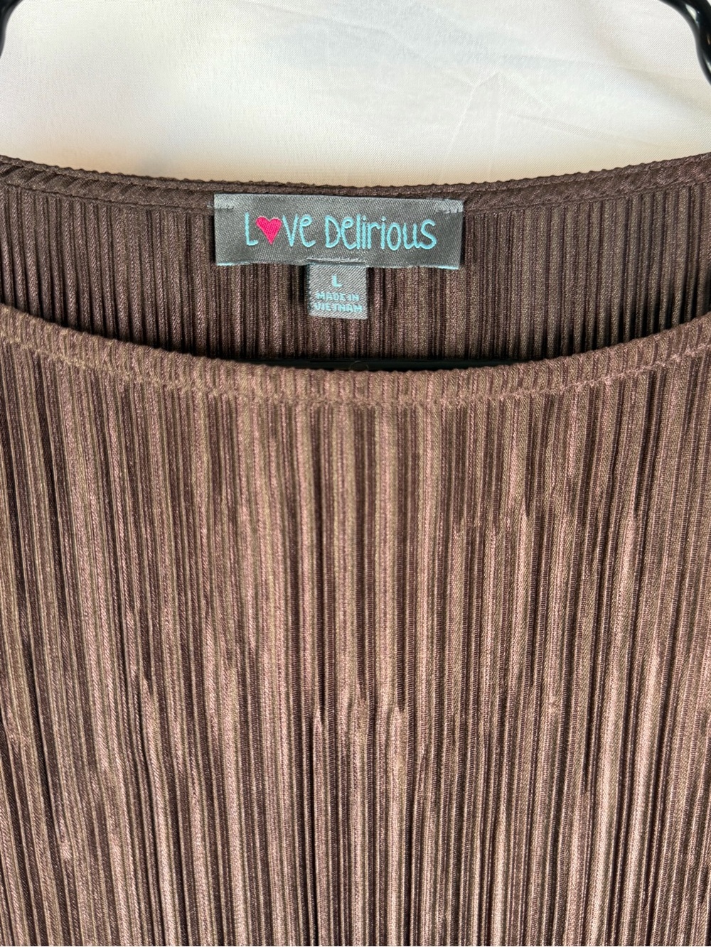 Love Delirious Brown Metallic Plissé Long Sleeve Top L Y2K Stretch Shimmer - Picture 3 of 5